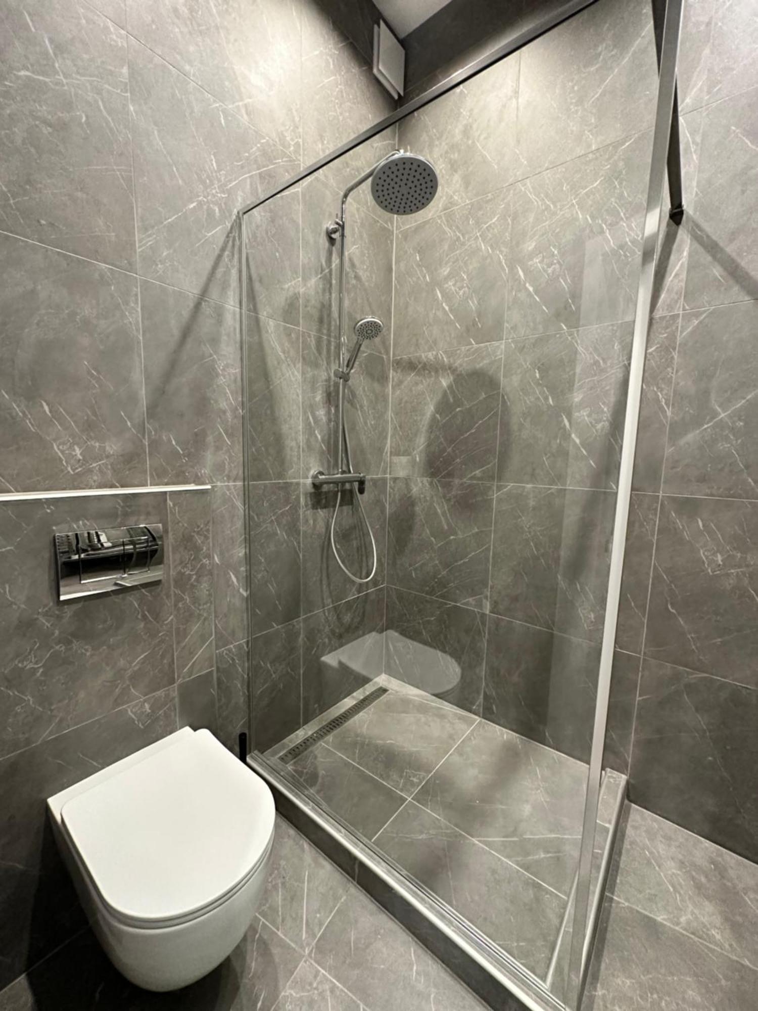 Romantic Apartments - In The Center Of Lviv , King-Size Bed Luaran gambar