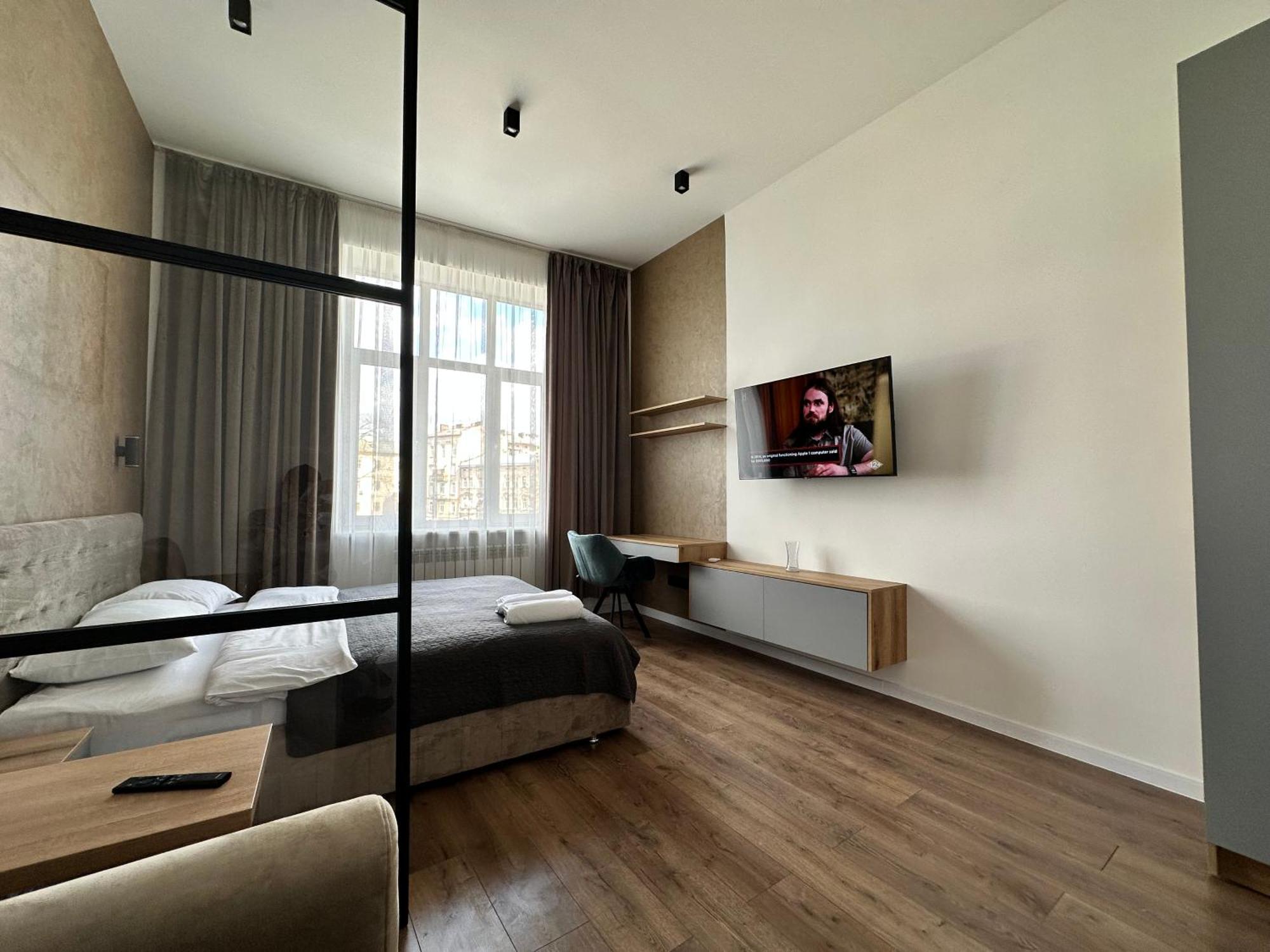 Romantic Apartments - In The Center Of Lviv , King-Size Bed Luaran gambar