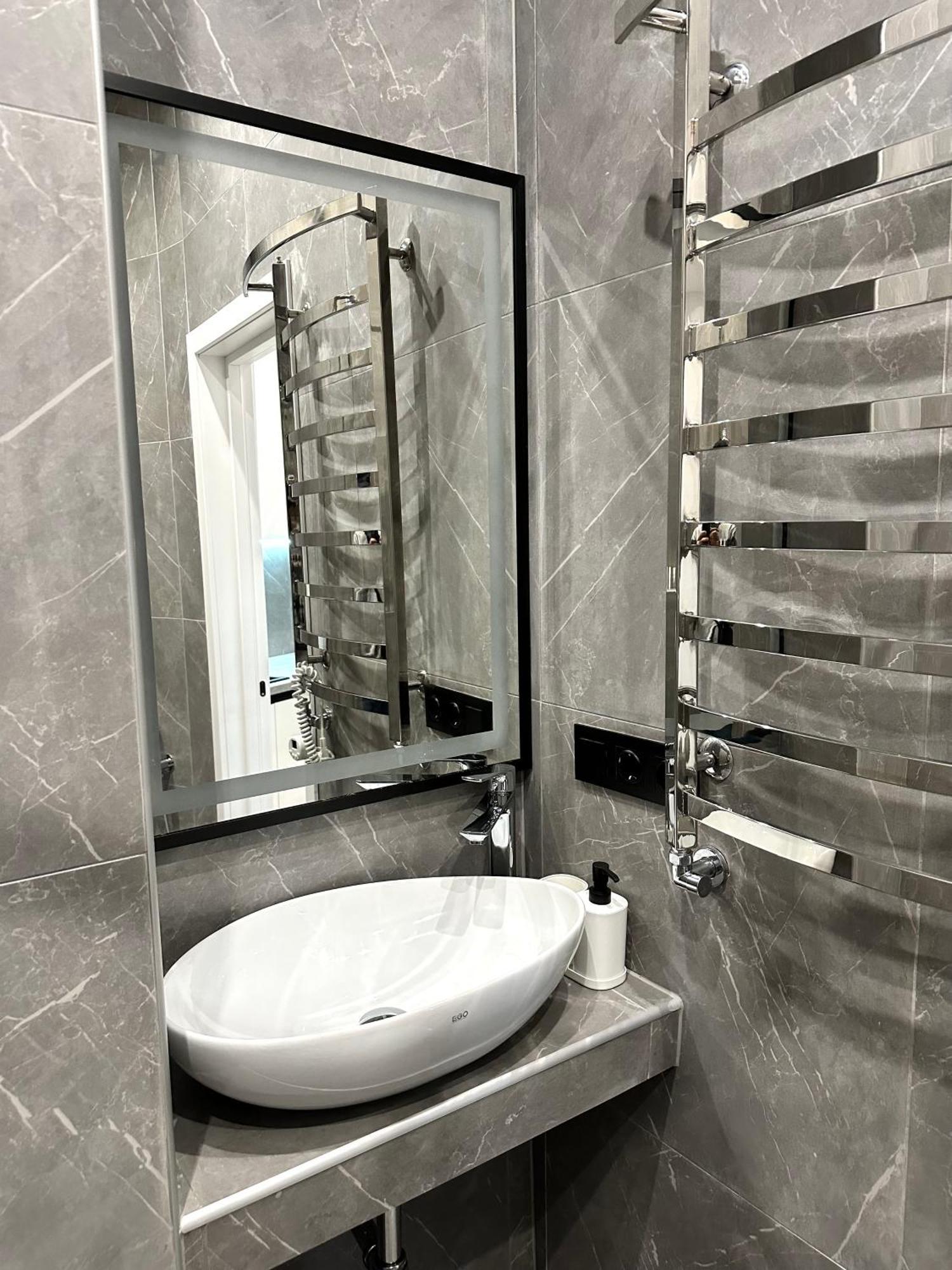 Romantic Apartments - In The Center Of Lviv , King-Size Bed Luaran gambar