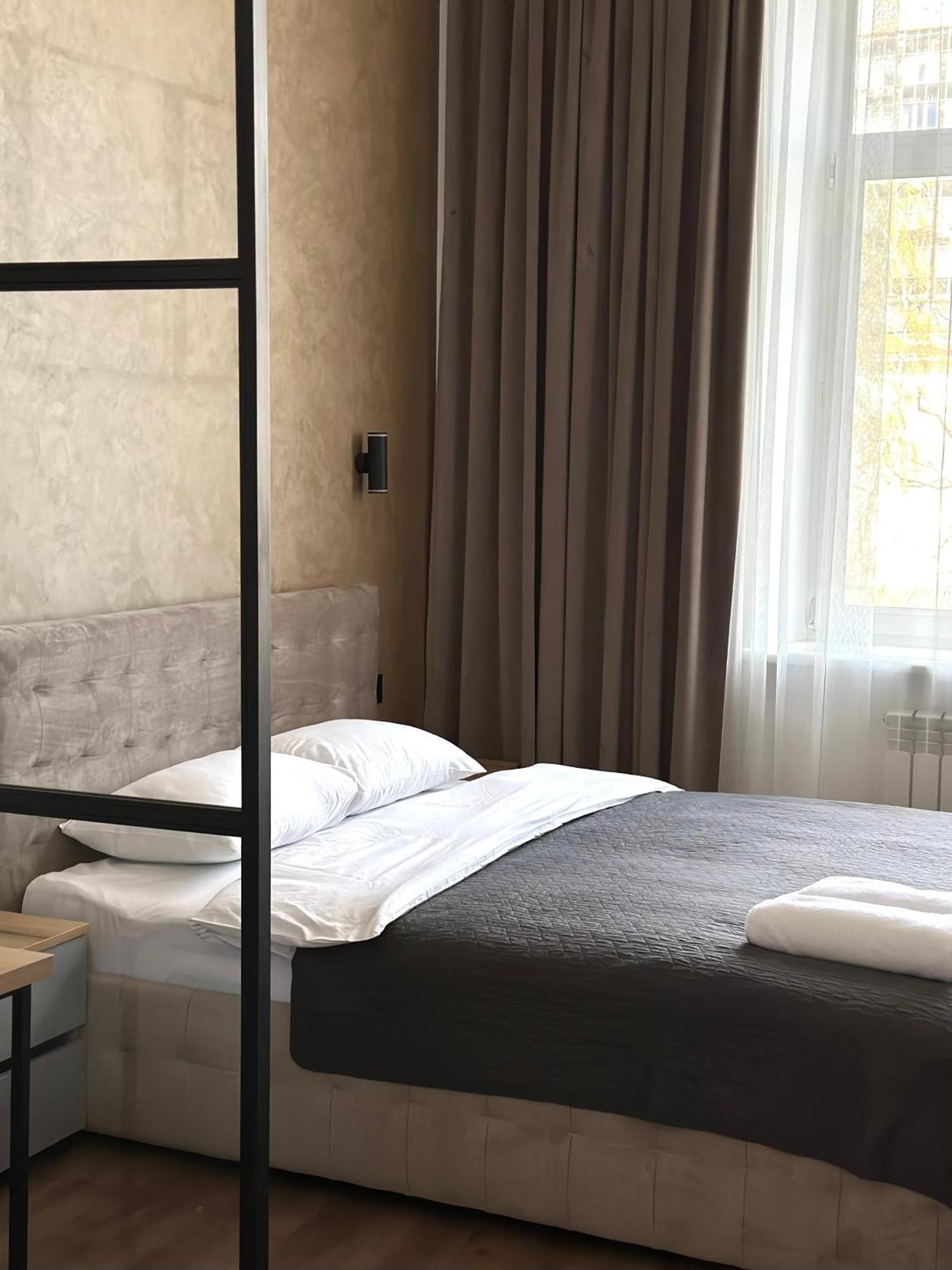 Romantic Apartments - In The Center Of Lviv , King-Size Bed Luaran gambar