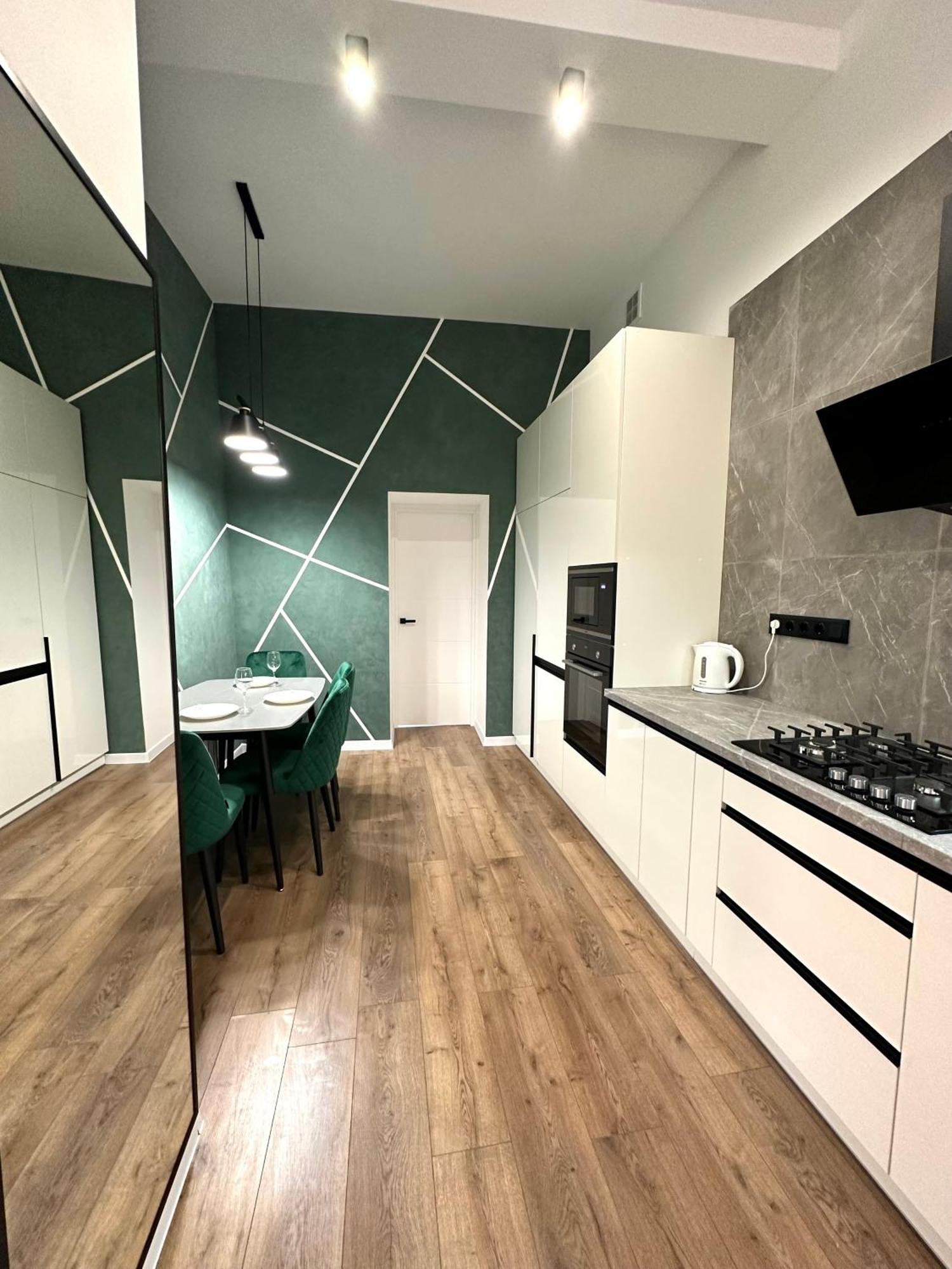 Romantic Apartments - In The Center Of Lviv , King-Size Bed Luaran gambar